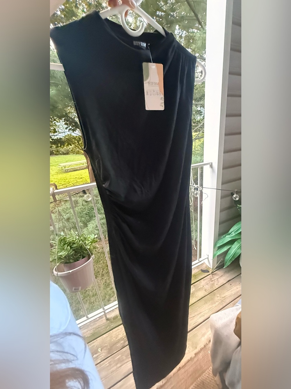 Chic Black Ruched Midi Dress – Size M (Brand New with Tags)